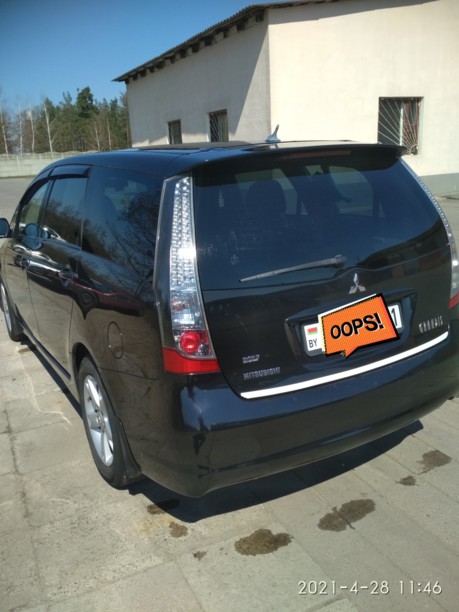 Mitsubishi Grandis, 7 мест, 2008 г.