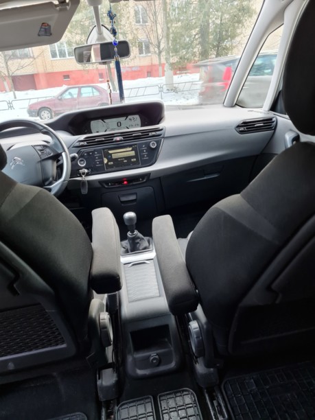 Citroen C4 Grand Picasso II, 7 мест, 2015 г.