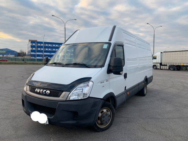 Iveco 35-13, 2010 г.