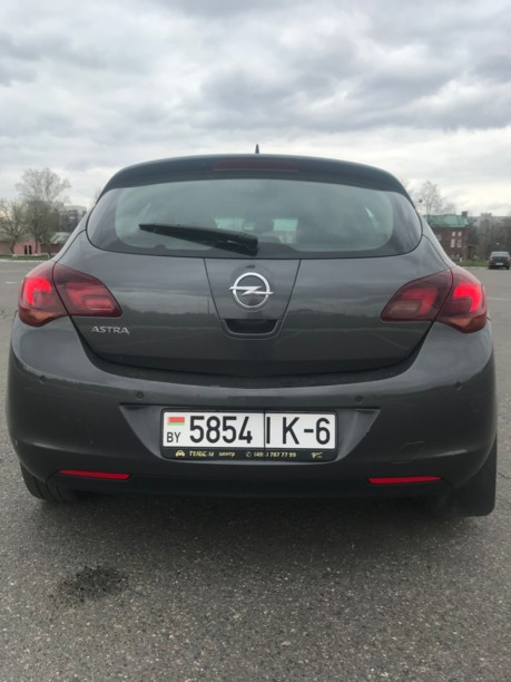 Opel Astra J, 2010 г.