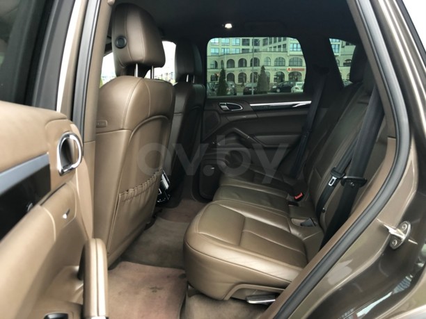 Porsche Cayenne 958, 2011 г.