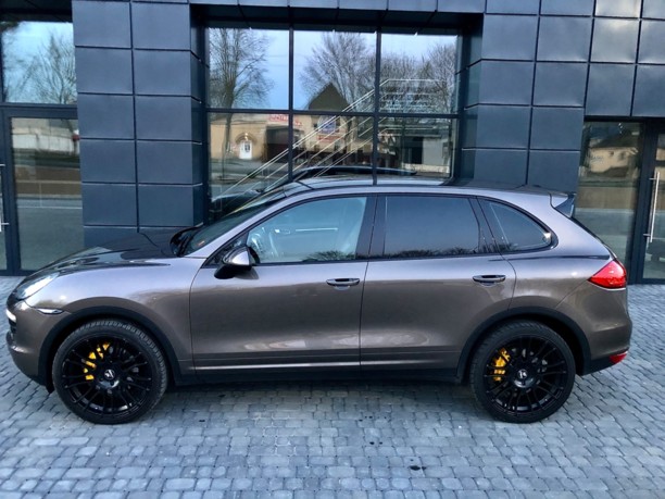 Porsche Cayenne 958, 2011 г.