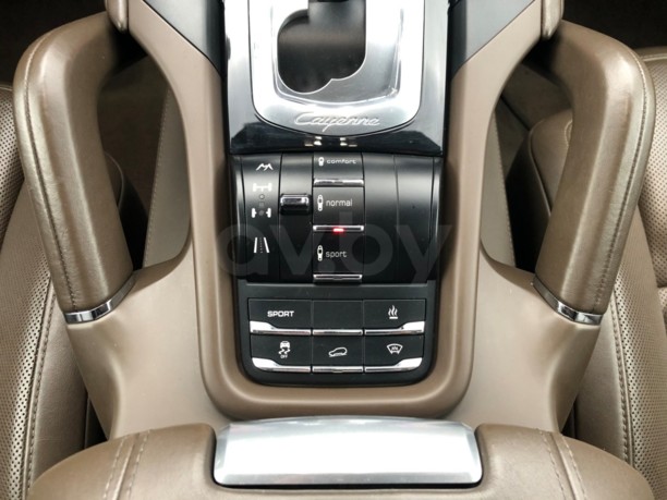 Porsche Cayenne 958, 2011 г.
