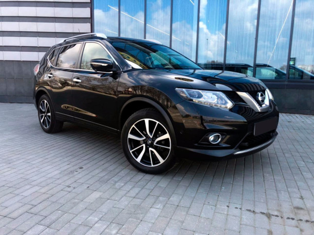 Nissan X-Trail II (T32), 5 мест, 2017 г.