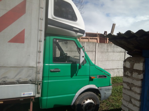 Iveco 35-12, 1998 г.