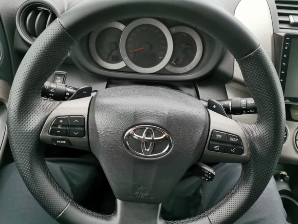 Toyota RAV4 III (XA30) · Рестайлинг, 5 мест, 2010 г.