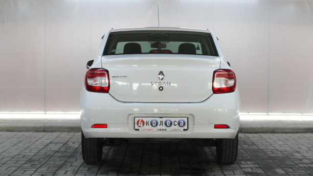 Renault Logan II, 2017 г.