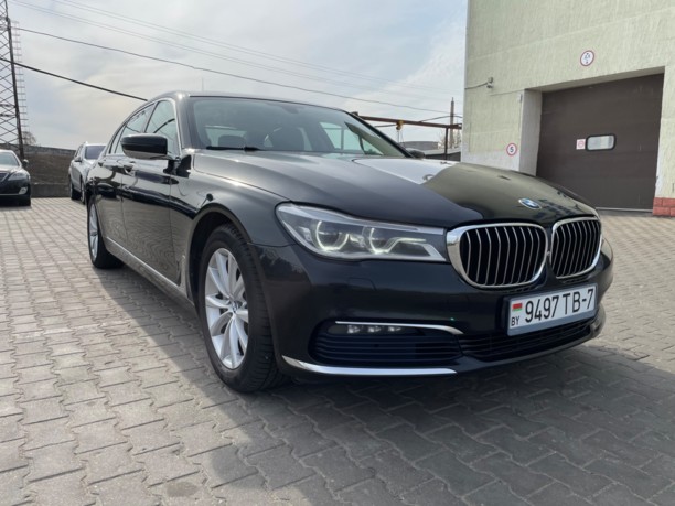 BMW 7 серия G12 (Long), 2015 г.