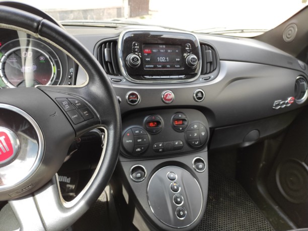Fiat 500е, 2017 г.