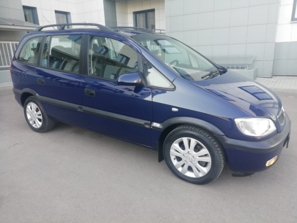 Opel Zafira A, 7 мест, 2000 г.