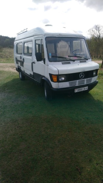 Mercedes-Benz T1 (207D-410D), 1982 г.