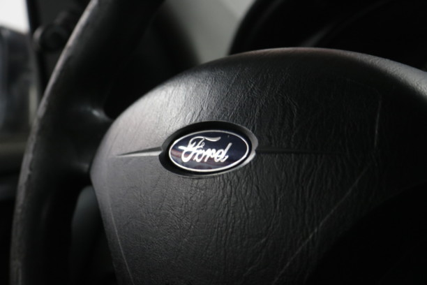 Ford Focus I · Рестайлинг, 2004 г.