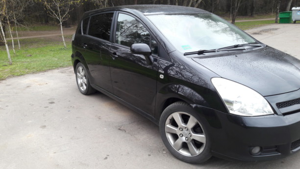 Toyota Corolla Verso II (E121), 7 мест, 2006 г.