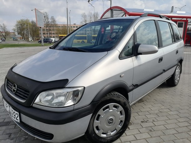 Opel Zafira A, 7 мест, 1999 г.