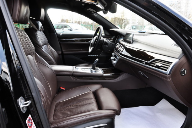 BMW 7 серия G11, 2016 г.