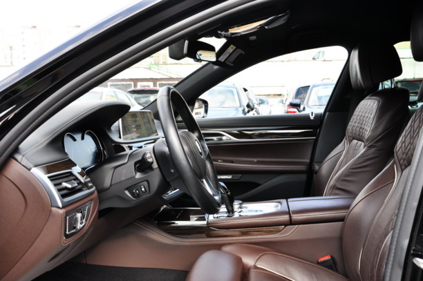 BMW 7 серия G11, 2016 г.