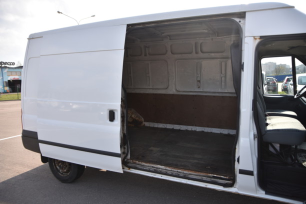 Ford Transit L2H2, 2011 г.