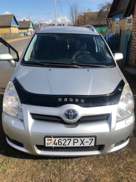 Toyota Corolla Verso III (AR10), 5 мест, 2009 г.