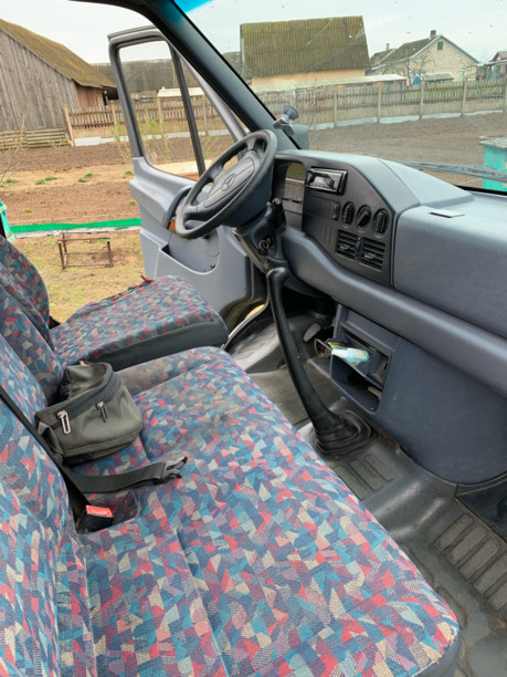 Mercedes-Benz Sprinter автобус, 1997 г.