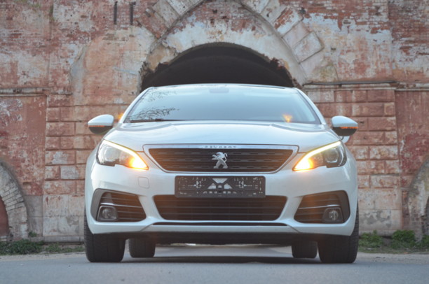 Peugeot 308 T9 · Рестайлинг, 2017 г.