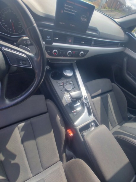 Audi A4 B9, 2016 г.