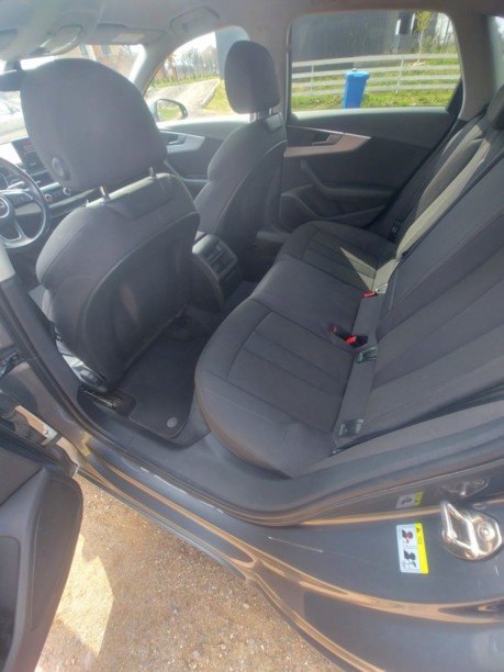 Audi A4 B9, 2016 г.