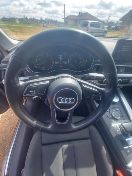 Audi A4 B9, 2016 г.