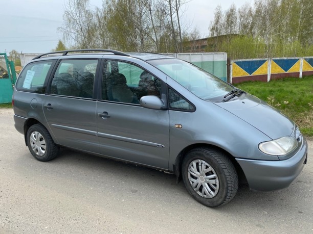 Ford Galaxy I, 7 мест, 2000 г.