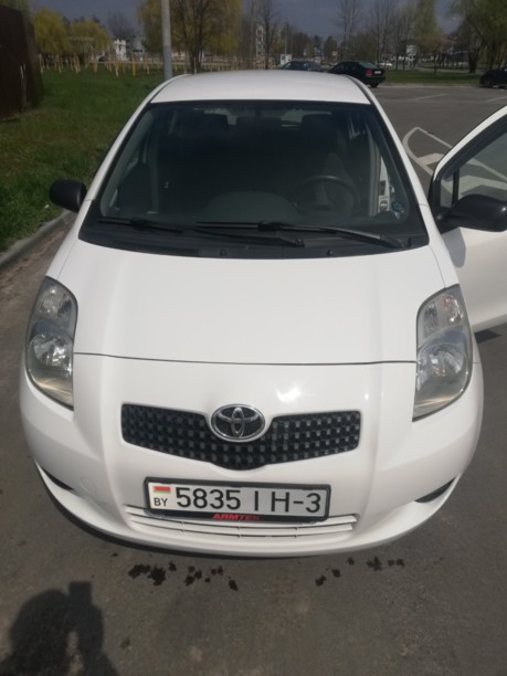 Toyota Yaris II (XP9), 2008 г.