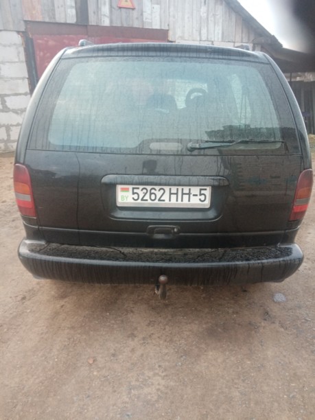 Chrysler Voyager III, 7 мест, 1996 г.