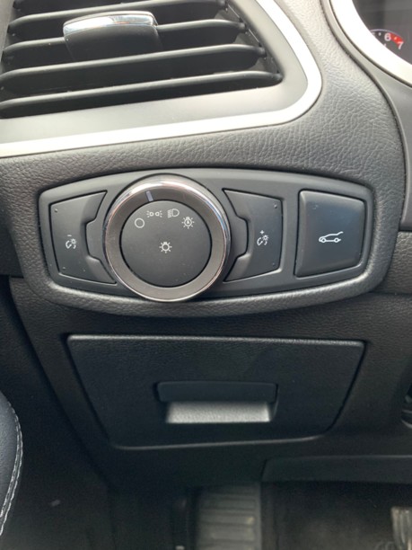 Ford Edge II, 5 мест, 2017 г.