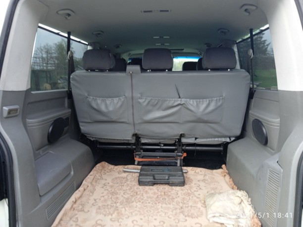 Volkswagen Transporter T5, 2004 г.