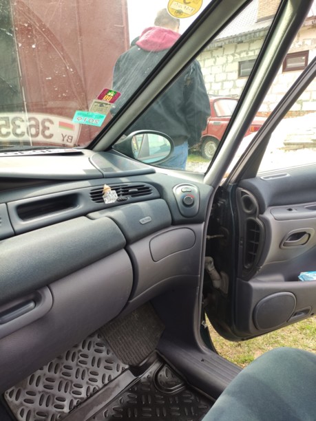 Renault Espace III, 5 мест, 2002 г.