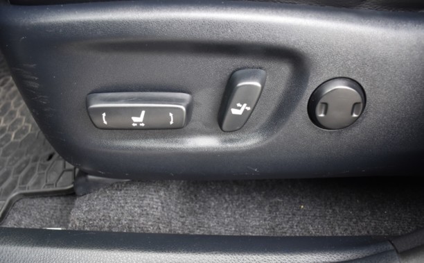 Toyota RAV4 IV (XA40), 5 мест, 2014 г.