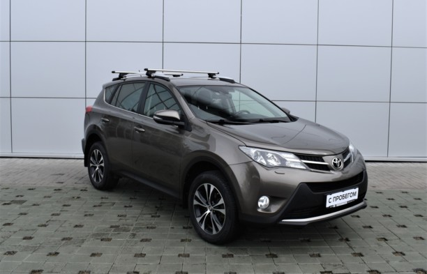 Toyota RAV4 IV (XA40), 5 мест, 2014 г.