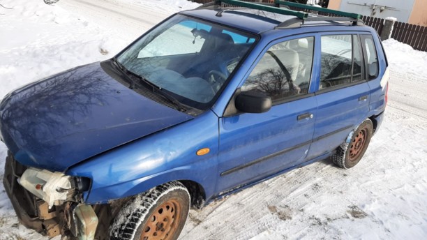Mazda Demio DW, 2001 г.