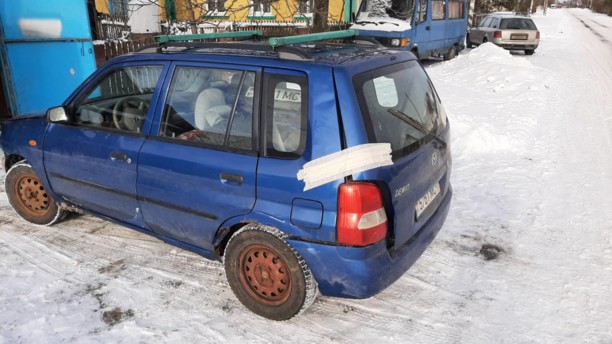 Mazda Demio DW, 2001 г.