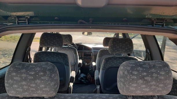 Kia Carnival I, 7 мест, 1999 г.