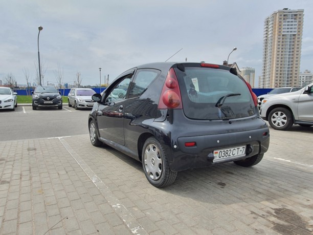 Peugeot 107 I · Рестайлинг, 2008 г.