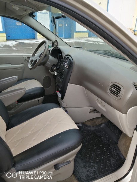 Dodge Caravan IV, 7 мест, 2006 г.