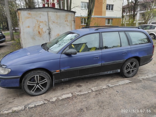Opel Omega B, 1996 г.
