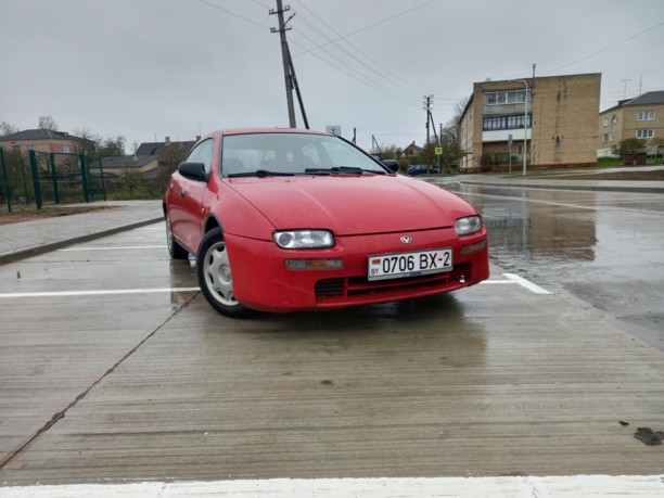 Mazda 323F, 1995 г.