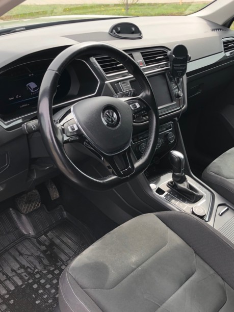 Volkswagen Tiguan II, 2017 г.
