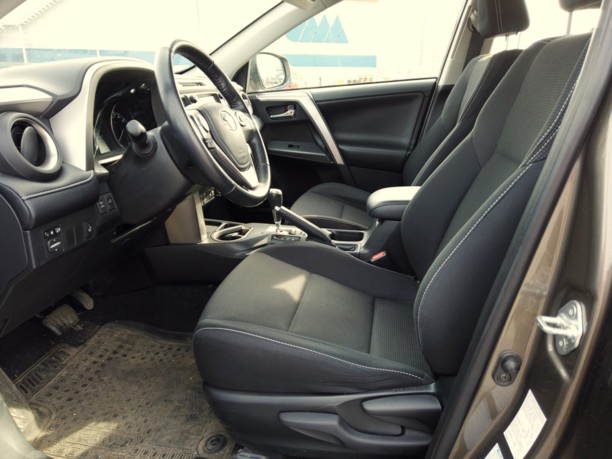 Toyota RAV4 IV (XA40) · Рестайлинг, 5 мест, 2018 г.
