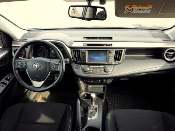 Toyota RAV4 IV (XA40) · Рестайлинг, 5 мест, 2018 г.
