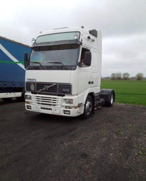 Volvo FH 12.420, 2002 г.