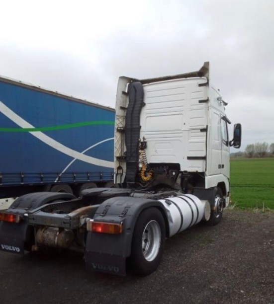 Volvo FH 12.420, 2002 г.