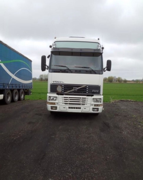 Volvo FH 12.420, 2002 г.