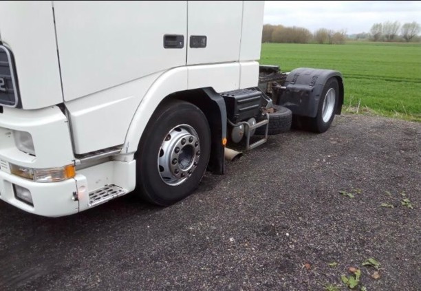 Volvo FH 12.420, 2002 г.