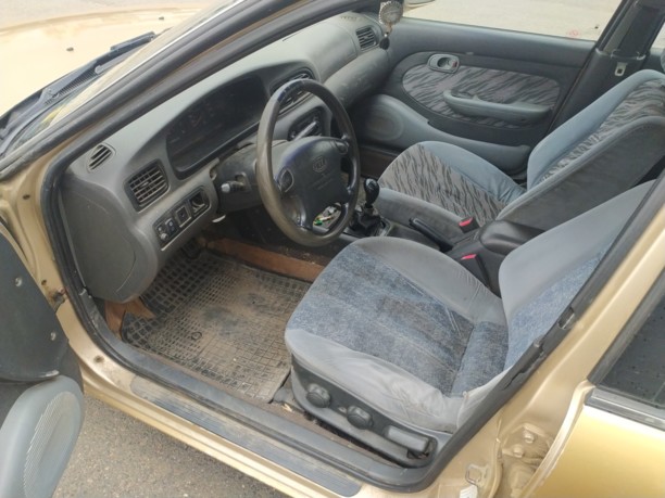Kia Clarus I · Рестайлинг, 1998 г.